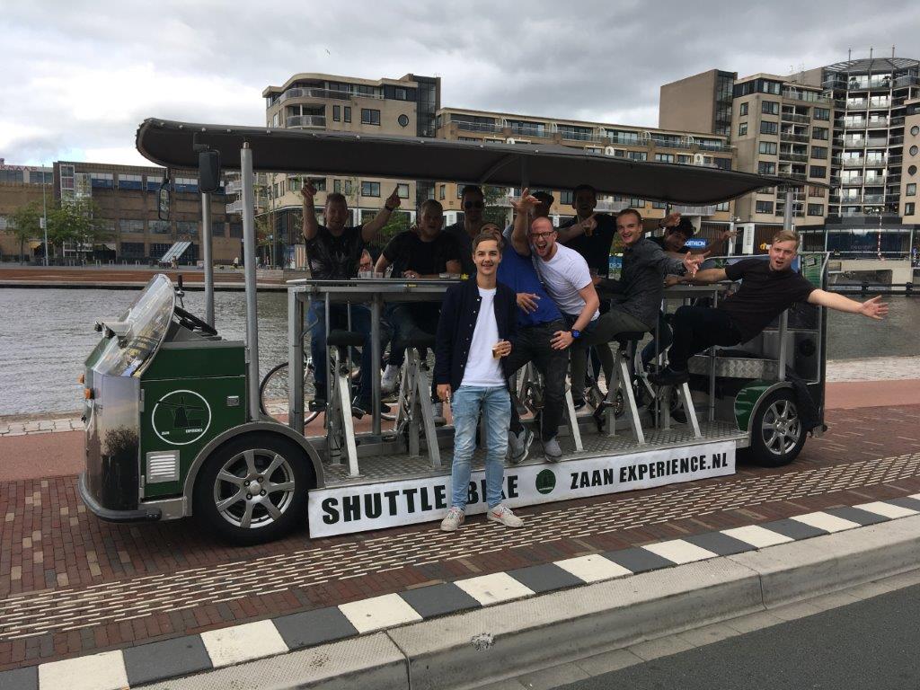 amsterdam bierfiets beerbike proseccobike vrijgezellenfeest uitje in amsterdam gezelligheid dagje amsterdam